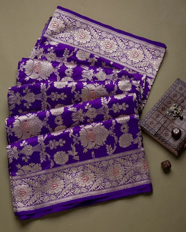 Blue_Embellished_Banarasi_Jacquard_Saree_(Blue)